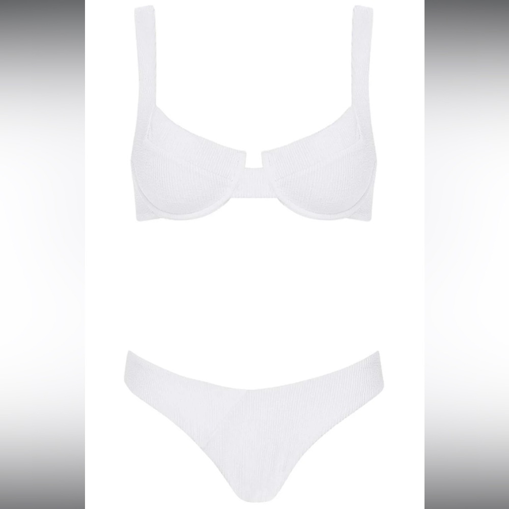 Vetchy Laguna Bikini Size XL top, L bottom, white, NWT